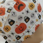 Touca fita abóboras e caveiras