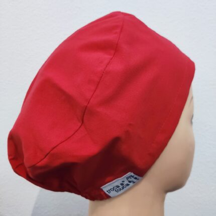 Touca cirúrgica lisa elástico. Vermelho.