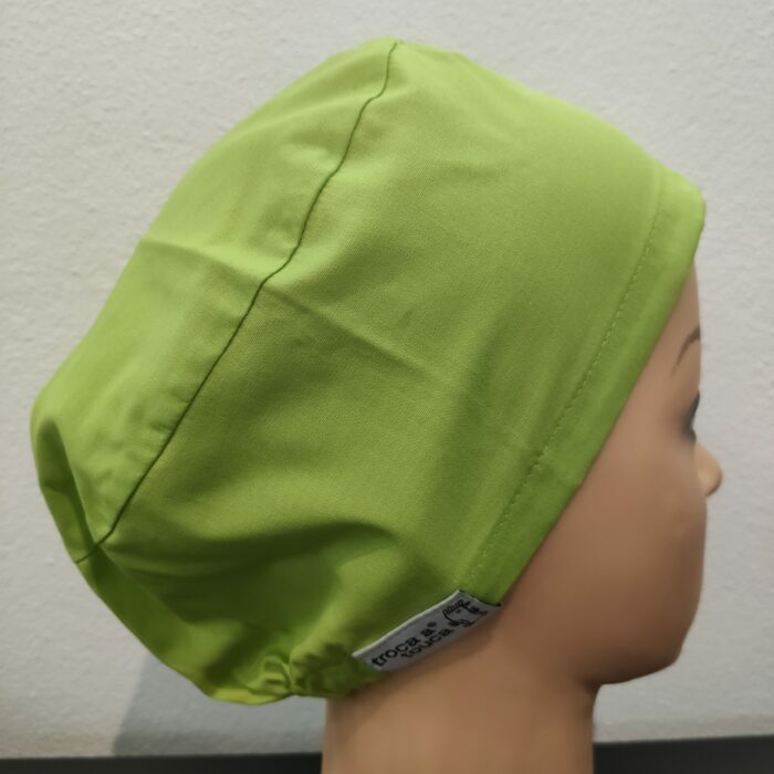 Touca cirúrgica lisa elástico. Verde Lima.