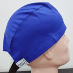 Touca cirúrgica lisa fita. Azulão.