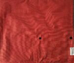 Individual resinado com vermelho.